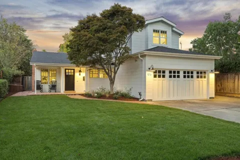 1016 Greenwood Drive