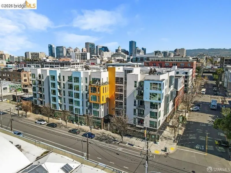 200 2nd St #403 Oakland, CA 94607