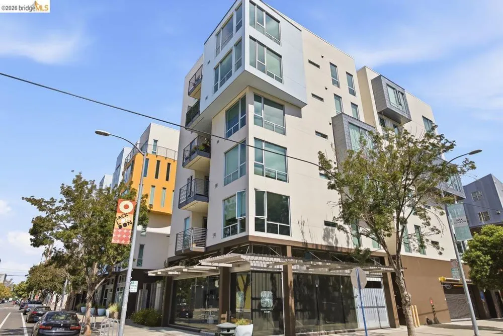 200 2nd St #403 Oakland, CA 94607