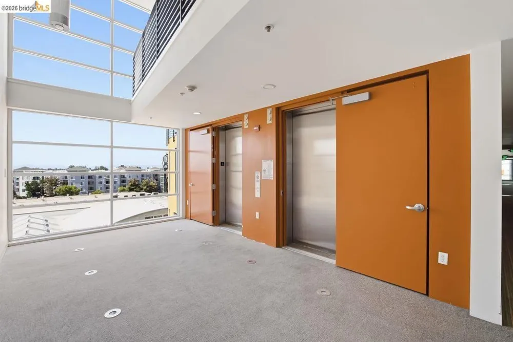 200 2nd St #403 Oakland, CA 94607
