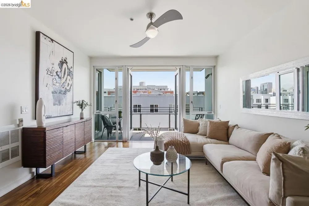 200 2nd St #403 Oakland, CA 94607