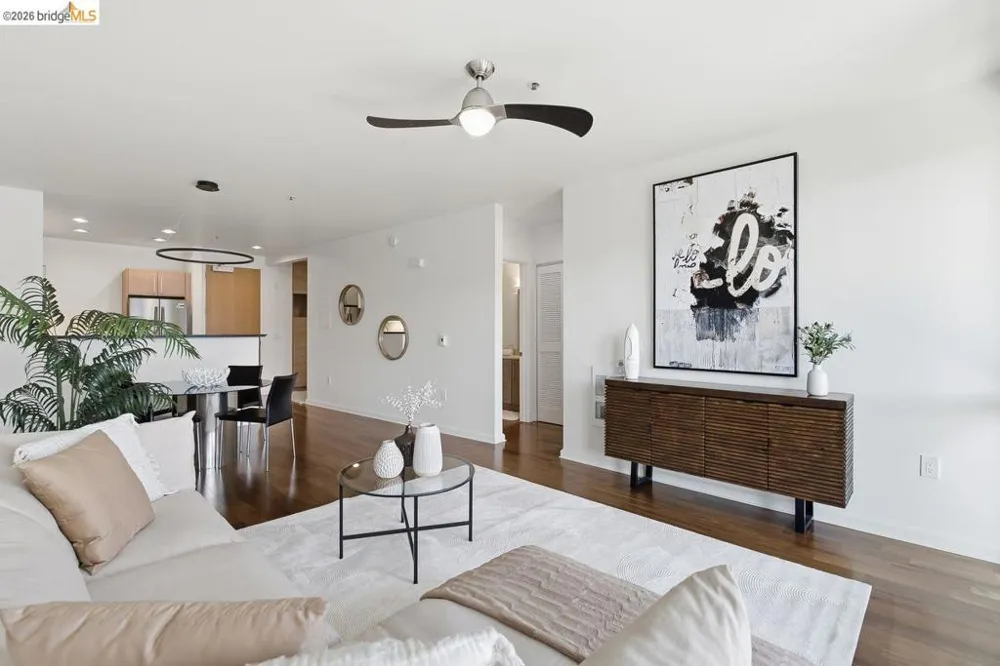 200 2nd St #403 Oakland, CA 94607