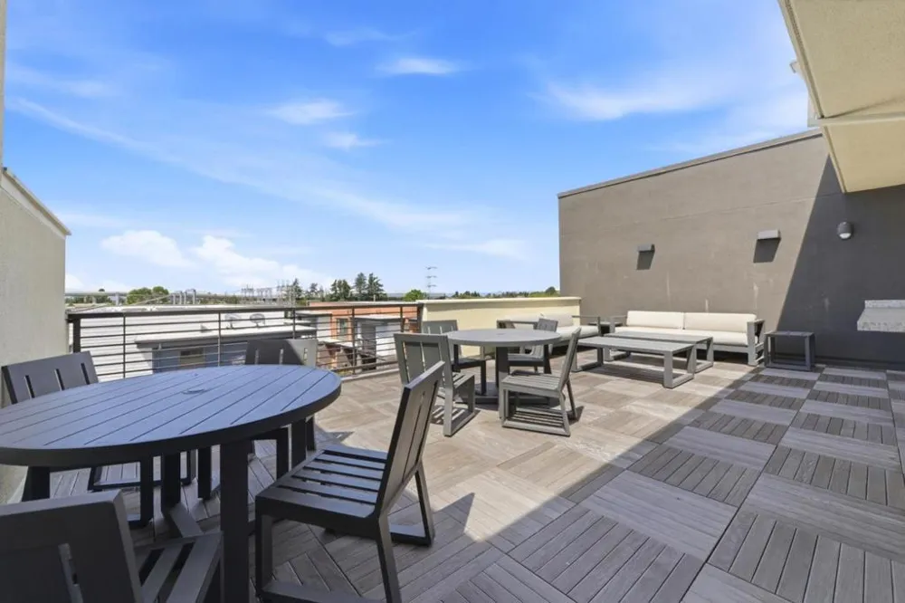 220 Waters Park Circle #101 San Mateo, CA 94403
