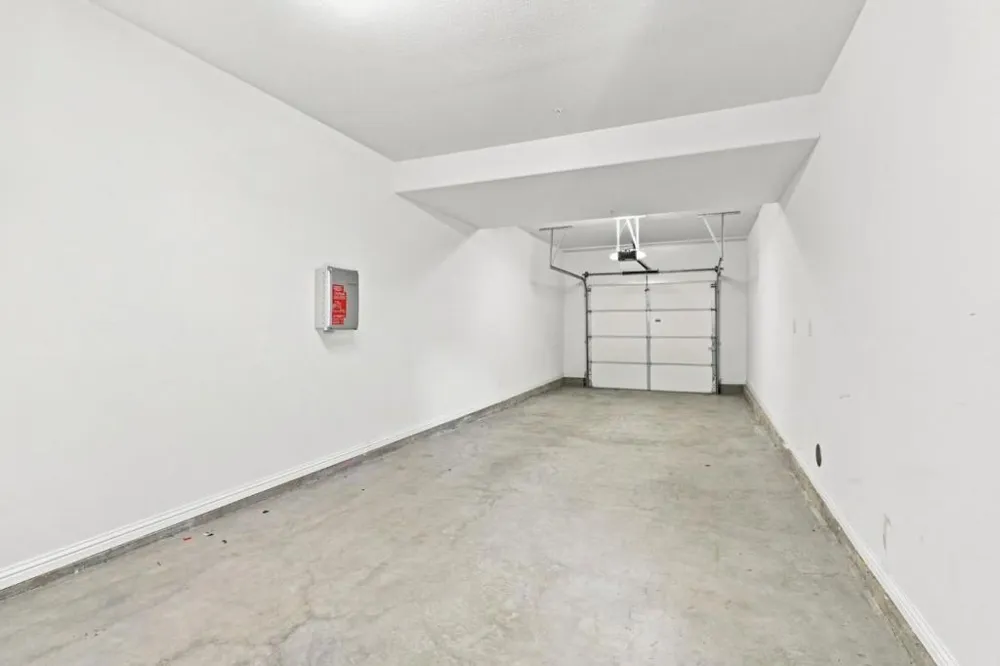 220 Waters Park Circle #101 San Mateo, CA 94403