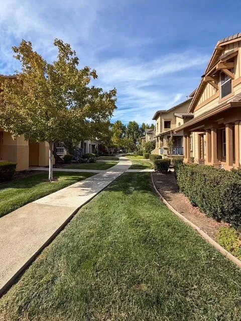 976 Whitehall Lane Brentwood, CA 94513