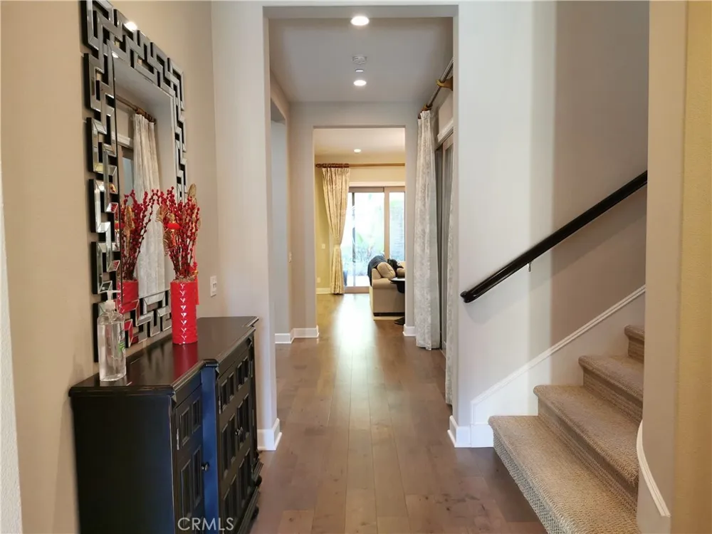 16 Branding Iron Irvine, CA 92602