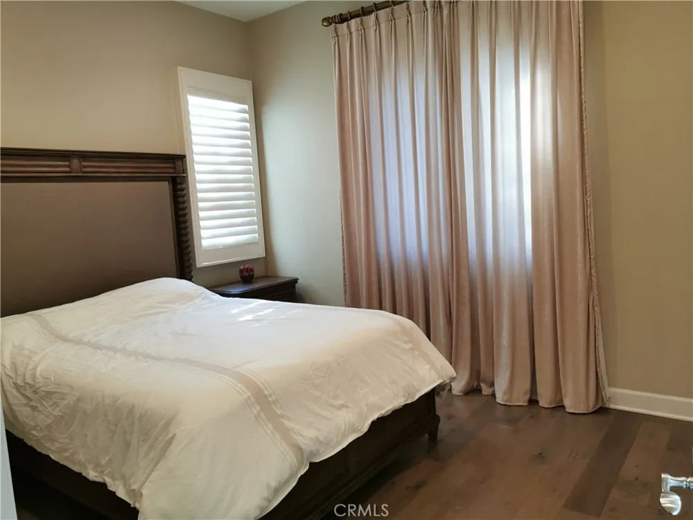 16 Branding Iron Irvine, CA 92602