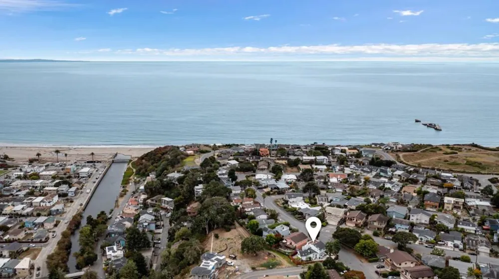 131 Seacliff Drive Aptos, CA 95003