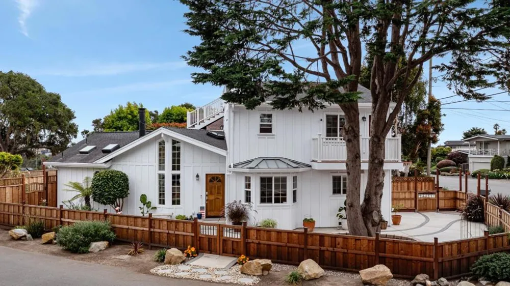 131 Seacliff Drive Aptos, CA 95003