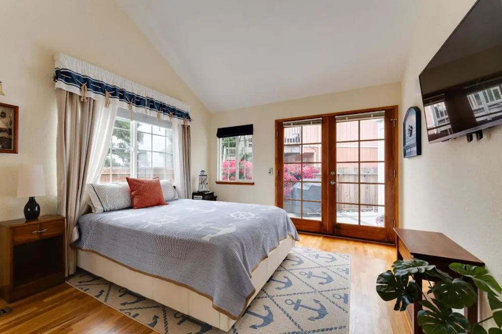131 Seacliff Drive Aptos, CA 95003