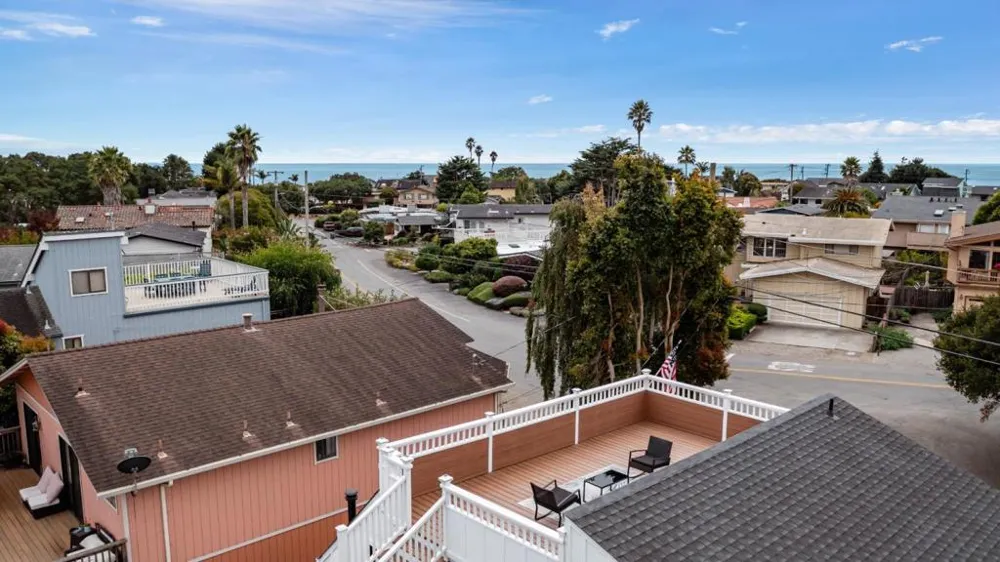 131 Seacliff Drive Aptos, CA 95003