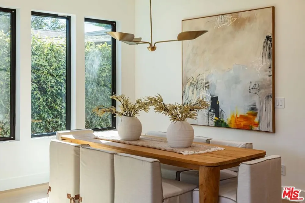 12136 Havelock Avenue Culver City, CA 90230