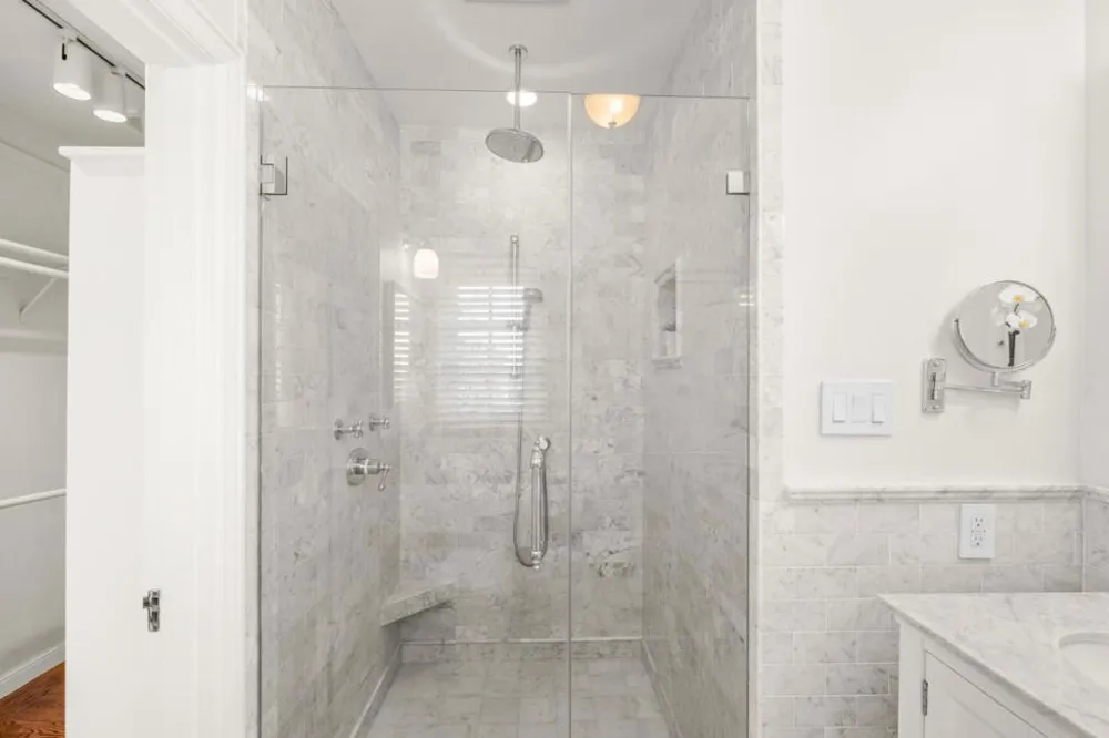 2835 Hillside Drive Burlingame, CA 94010