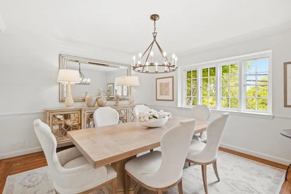 2835 Hillside Drive Burlingame, CA 94010