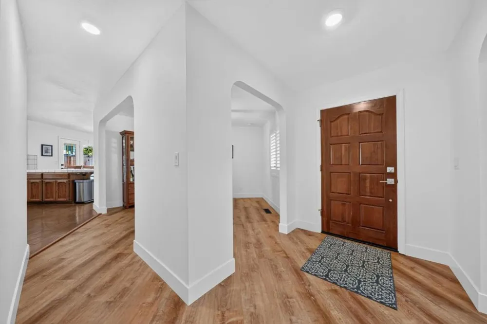 680 Ridgemark Drive Hollister, CA 95023
