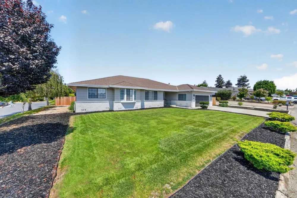 680 Ridgemark Drive Hollister, CA 95023