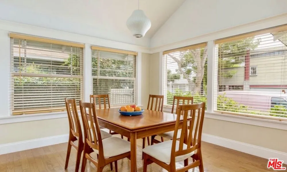 652 Woodlawn Avenue Venice, CA 90291