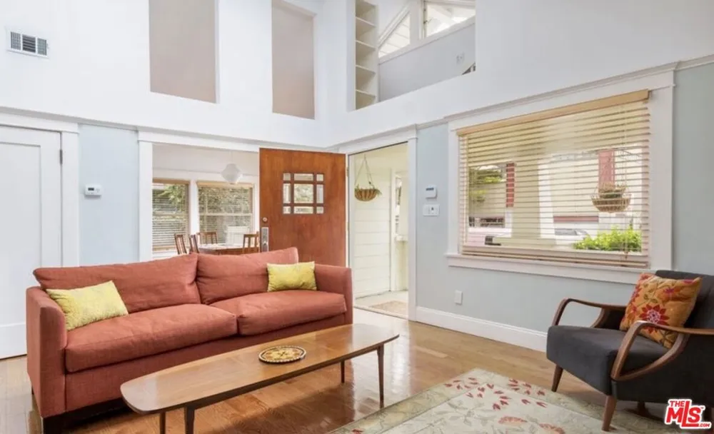 652 Woodlawn Avenue Venice, CA 90291