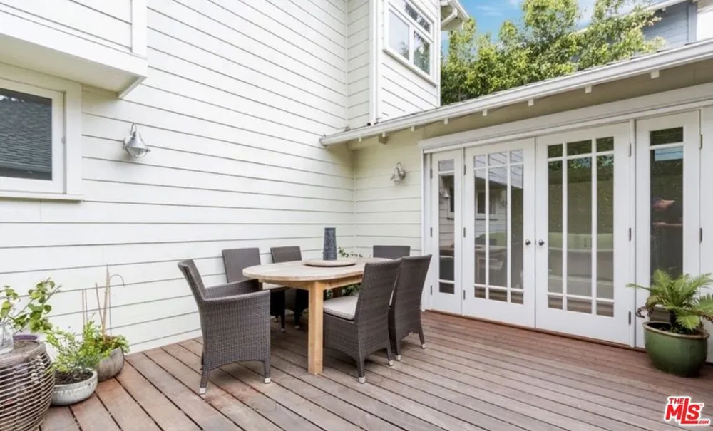 652 Woodlawn Avenue Venice, CA 90291
