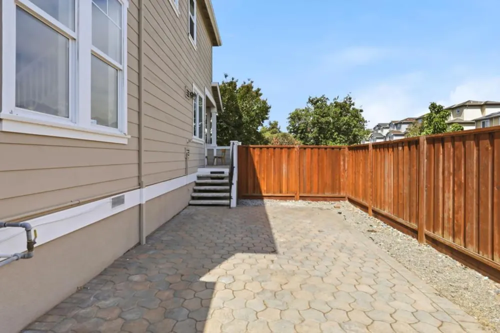 5119 Trinity Park Drive San Jose, CA 95002