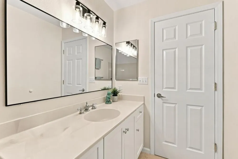 5119 Trinity Park Drive San Jose, CA 95002