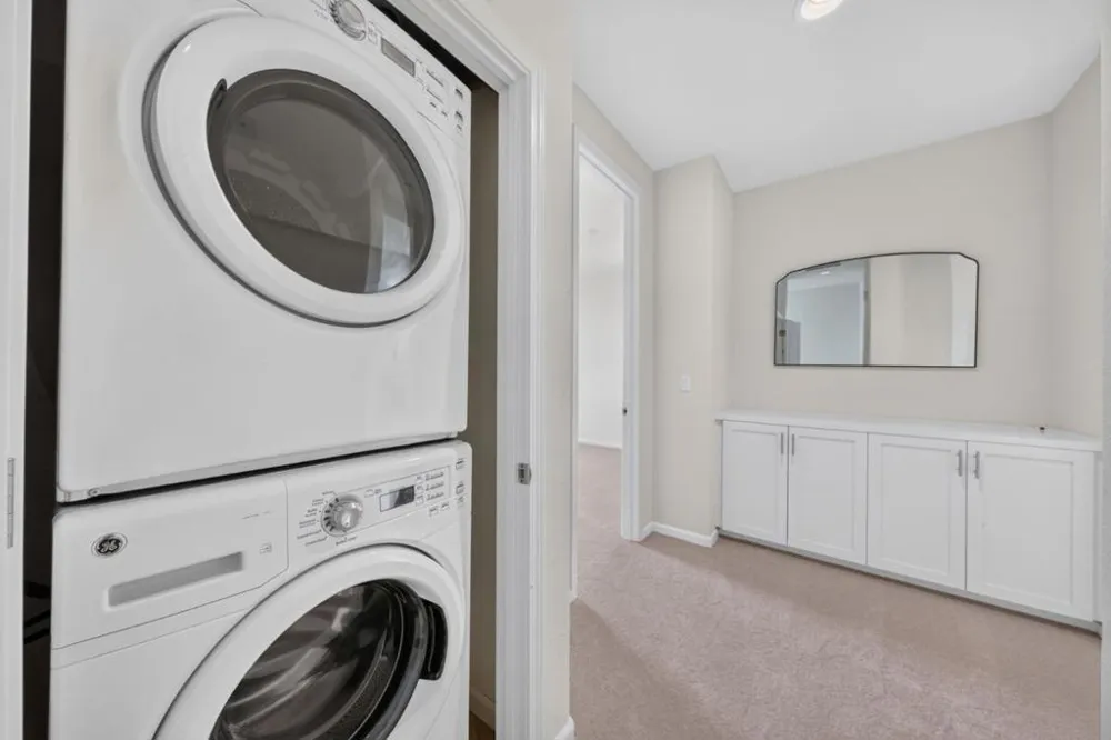 318 Expedition Lane Milpitas, CA 95035