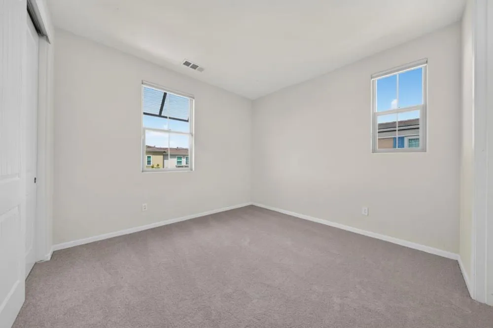 318 Expedition Lane Milpitas, CA 95035