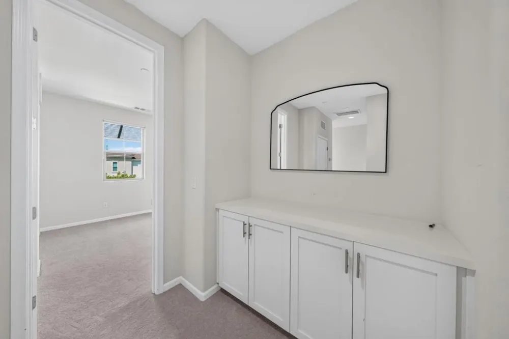 318 Expedition Lane Milpitas, CA 95035
