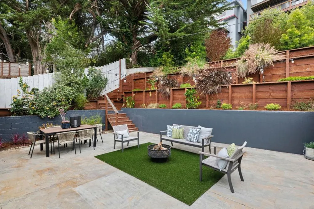 680 Los Palmos Drive San Francisco, CA 94127