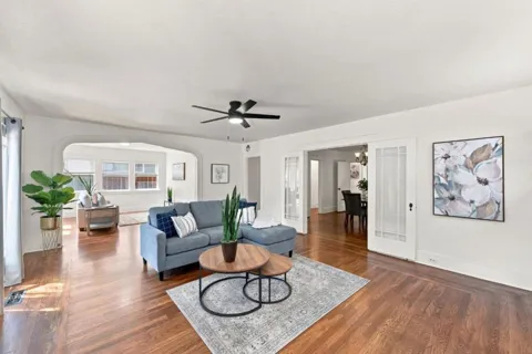 1033 Villa Avenue