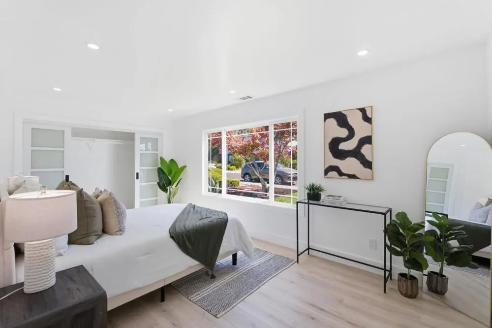 141 Rishell Drive Oakland, CA 94619