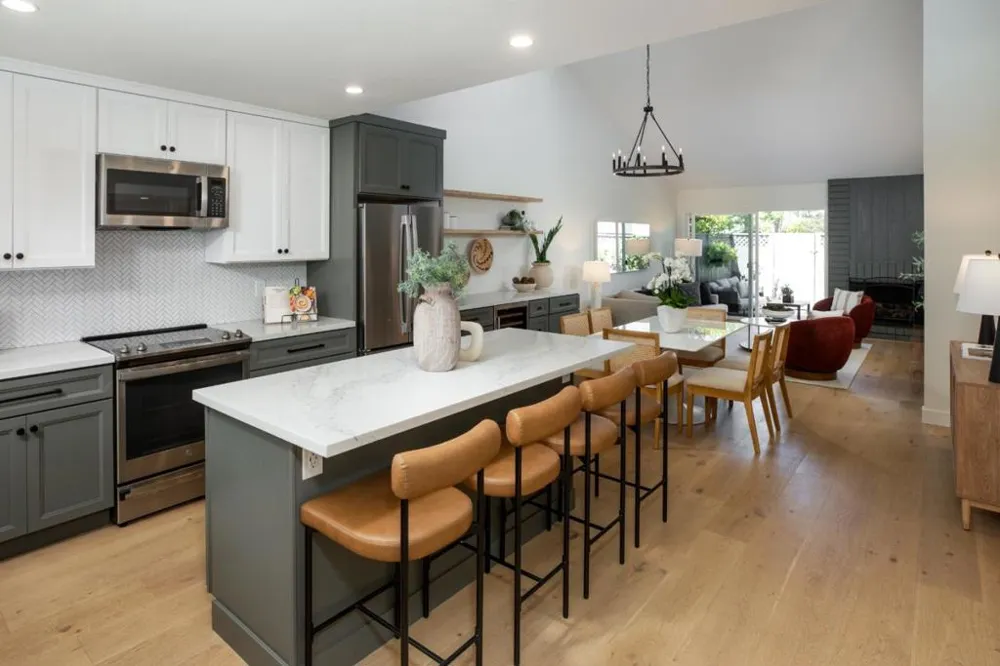 858 Erickson Lane Foster City, CA 94404