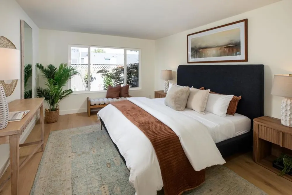 858 Erickson Lane Foster City, CA 94404