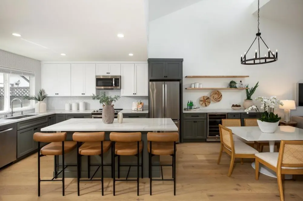 858 Erickson Lane Foster City, CA 94404