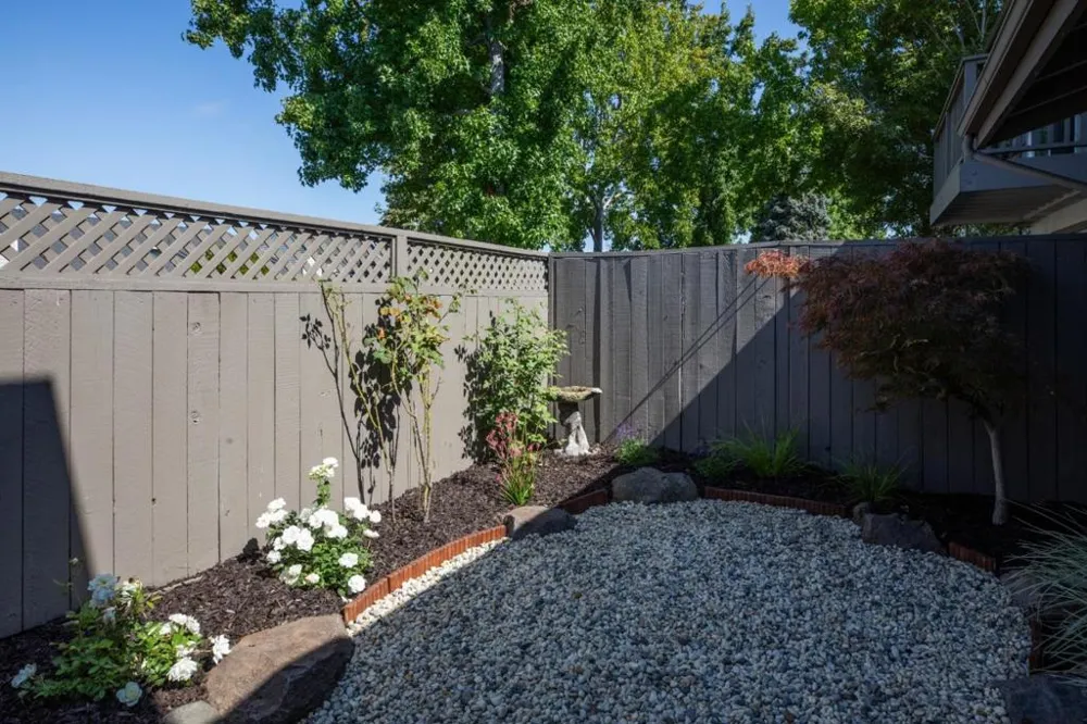 858 Erickson Lane Foster City, CA 94404