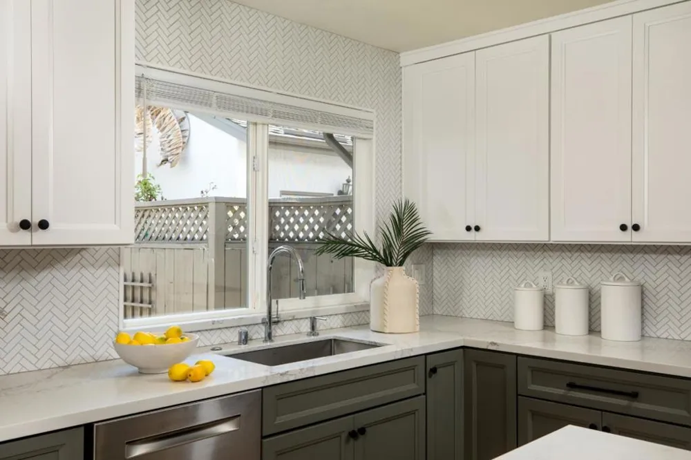 858 Erickson Lane Foster City, CA 94404