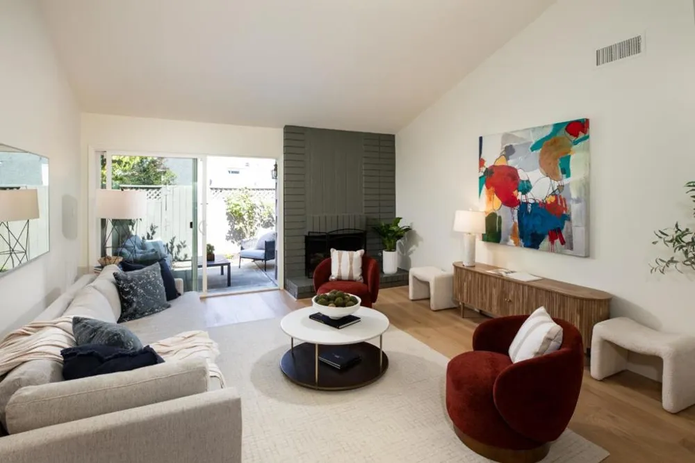 858 Erickson Lane Foster City, CA 94404