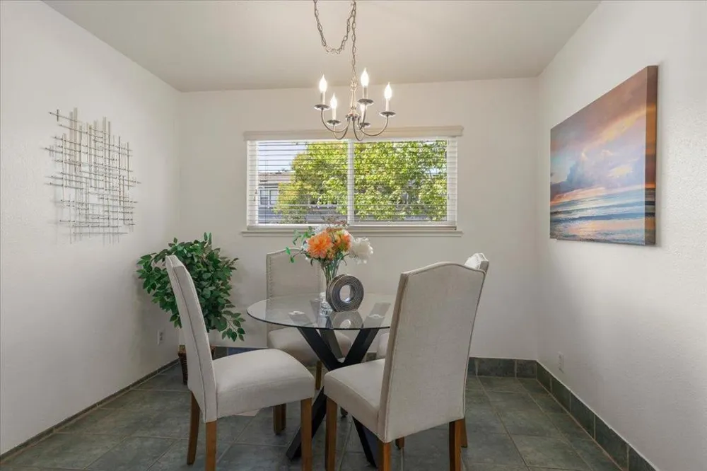 1508 Wildrose Way Mountain View, CA 94043