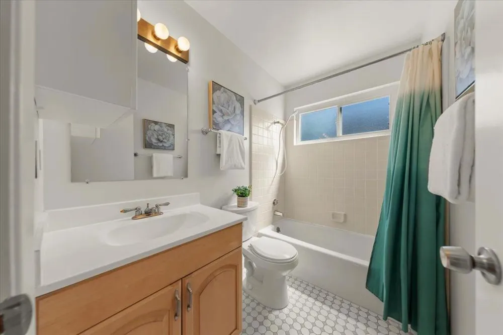 1508 Wildrose Way Mountain View, CA 94043