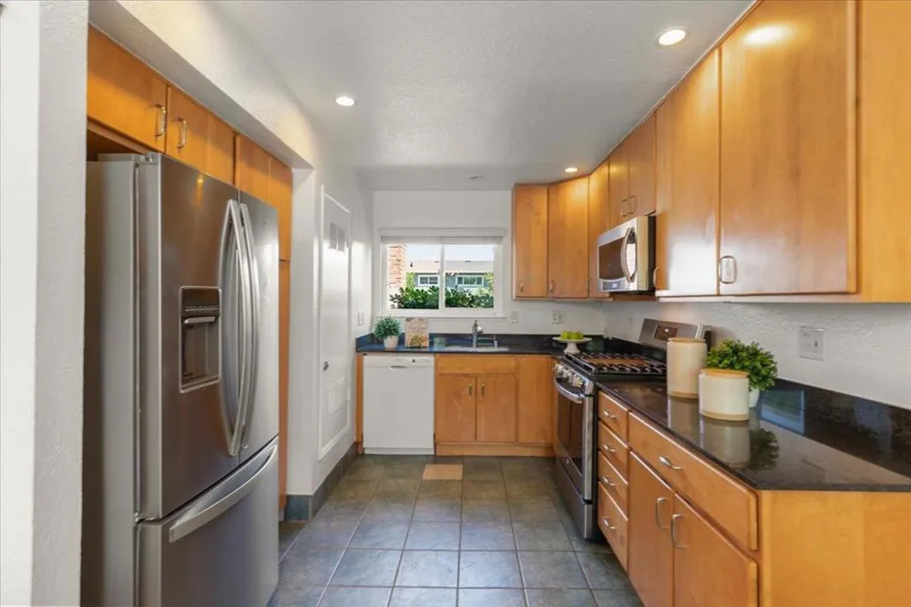 1508 Wildrose Way Mountain View, CA 94043