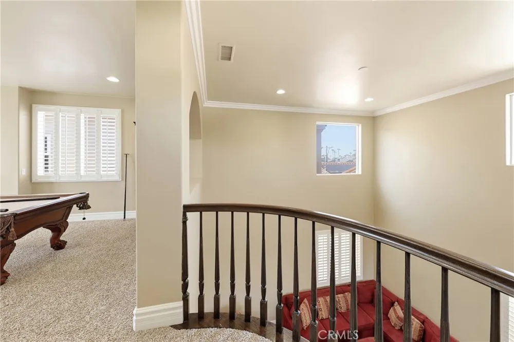 211 Chicago Ave Huntington Beach, CA 92648