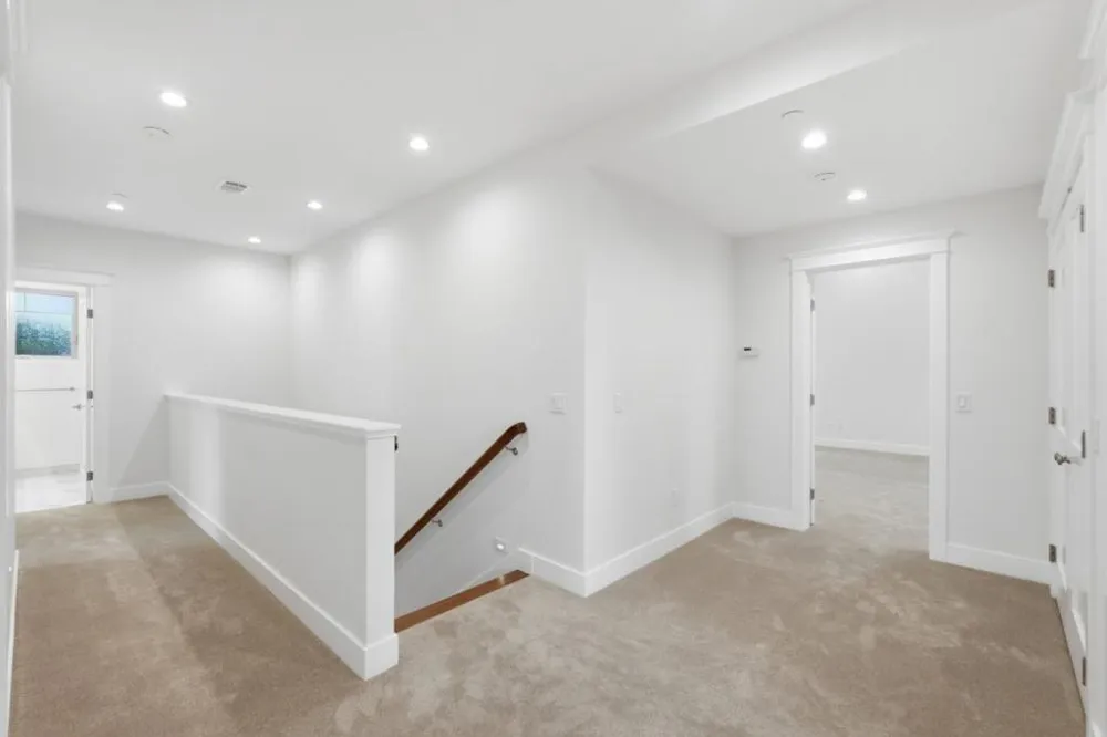 61 Wylvale Avenue Moss Beach, CA 94038