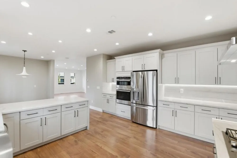 61 Wylvale Avenue Moss Beach, CA 94038
