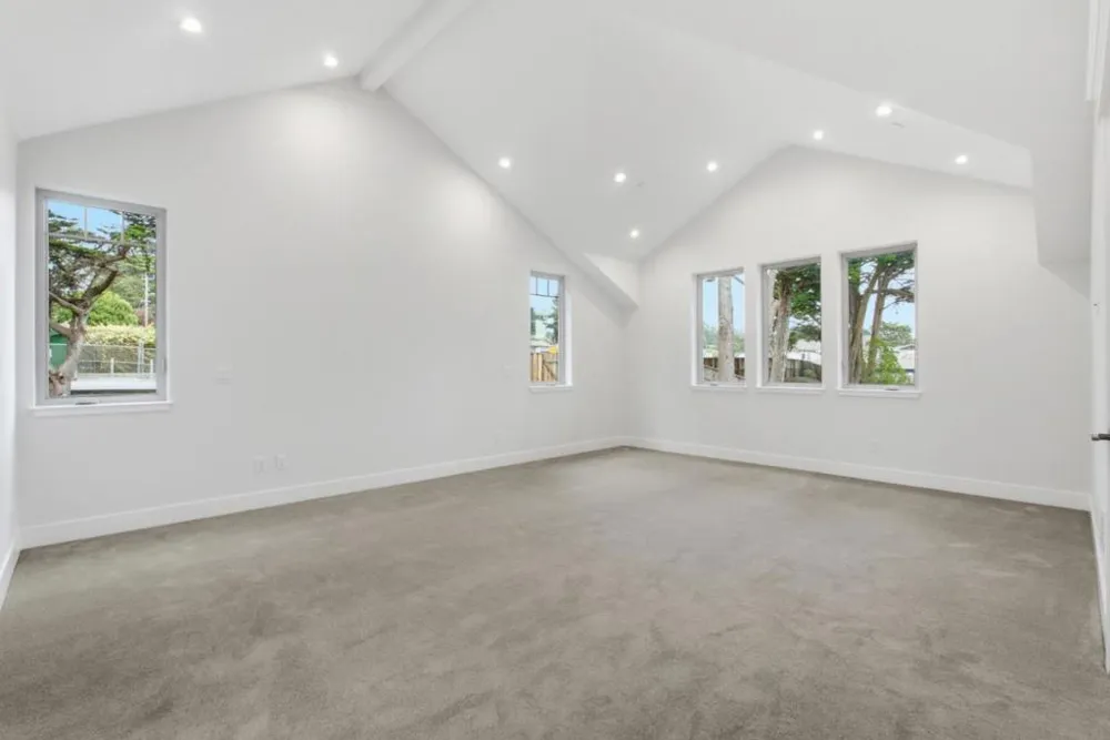 61 Wylvale Avenue Moss Beach, CA 94038