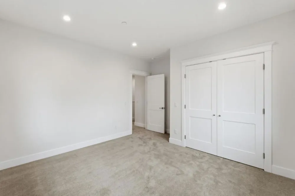 61 Wylvale Avenue Moss Beach, CA 94038