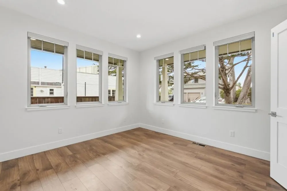 61 Wylvale Avenue Moss Beach, CA 94038