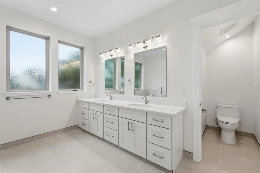 61 Wylvale Avenue Moss Beach, CA 94038