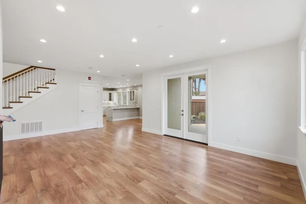 61 Wylvale Avenue Moss Beach, CA 94038