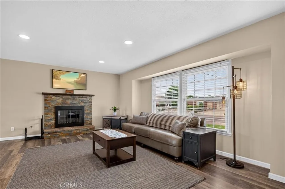 166 Aries Lompoc, CA 93436