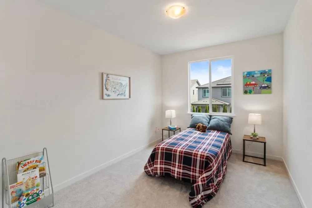 16562 Arbuckle Avenue Lathrop, CA 95330